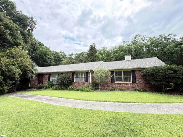 120 Arrowood Lane, Laurens, SC 29360