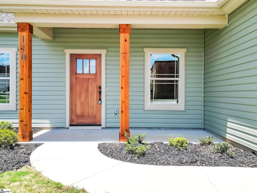 110 Saluda Street, Belton, SC 29672 - #3