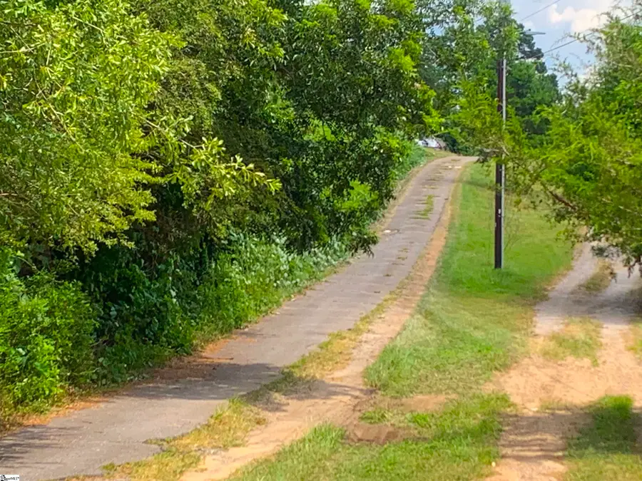 341 E Church Road, Easley, SC 29642 - #3