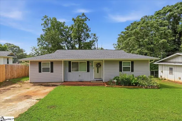 96 N Estate Drive Drive, Greenville, SC 29605