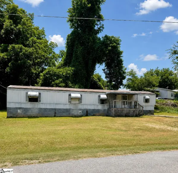 102 Raymond Road, Abbeville, SC 29620