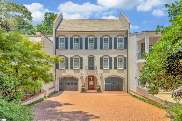 15 Hidden Hills Drive, Greenville, SC 29605