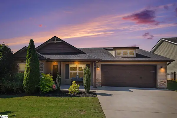 308 Lockeland Park Drive, Simpsonville, SC 29681