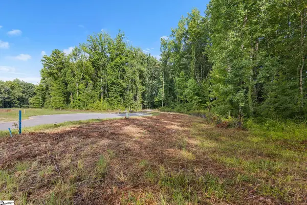 120 Carolina Drive, Piedmont, SC 29673