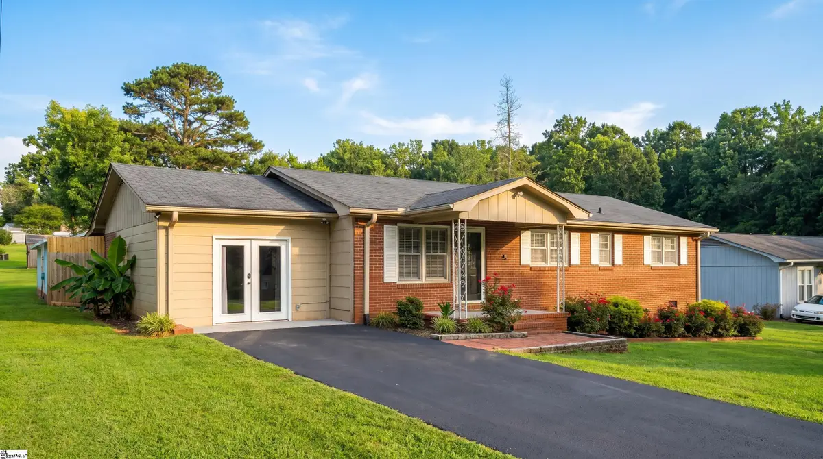 254 Fairhill Drive, Wellford, SC 29385 - #1