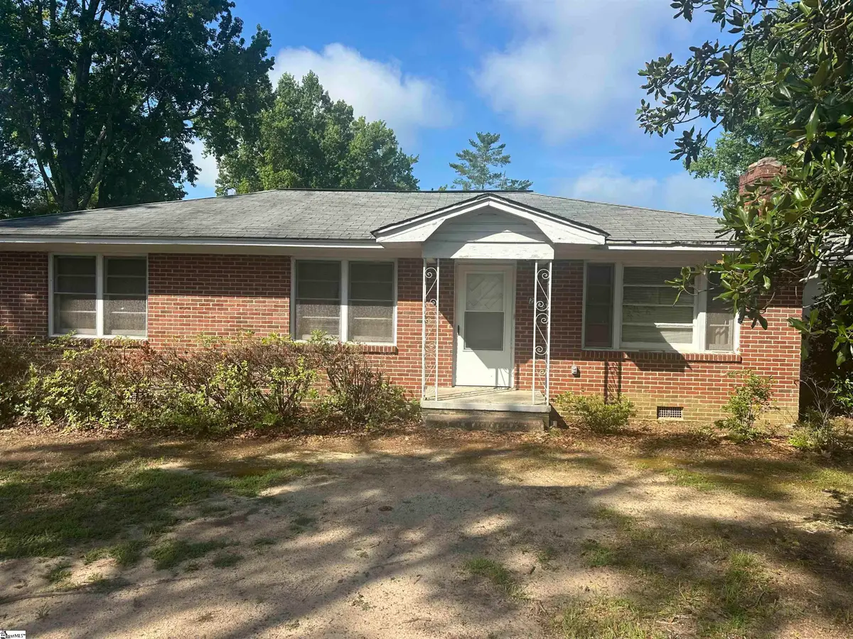 219 Haynie Street, Belton, SC 29627 - #1