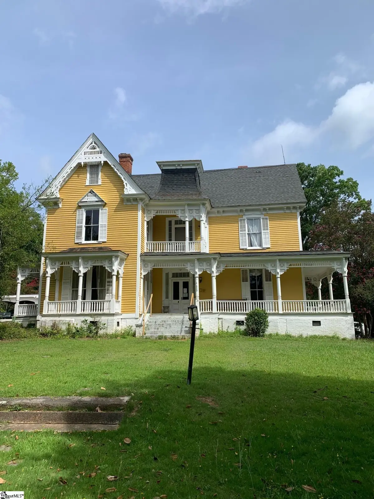 520 W Main Street, Laurens, SC 29360 - #1