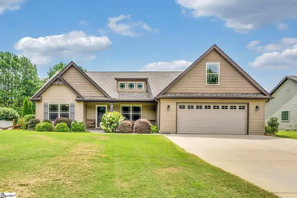 365 Silver Lake Road, Duncan, SC 29334