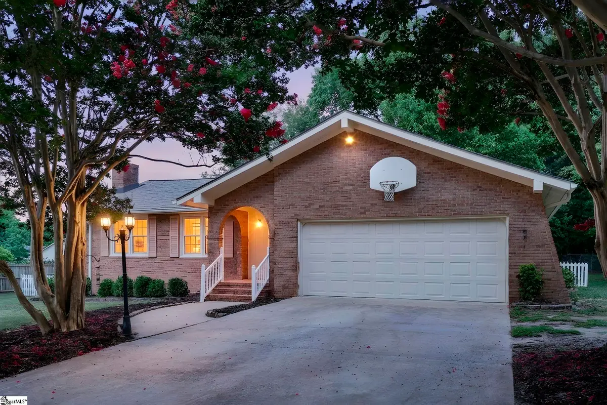 22 Woodview Drive, Taylors, SC 29687 - #1