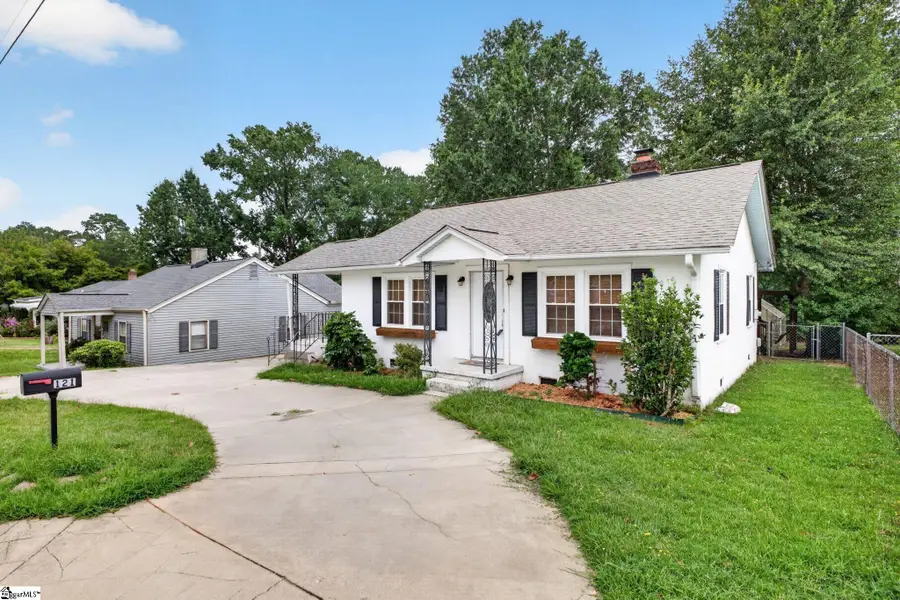 121 Connecticut Avenue, Greer, SC 29650 - #2