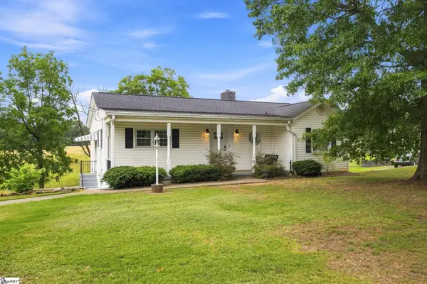 816 Chick Springs Road, Taylors, SC 29687
