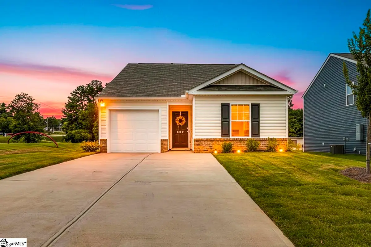 509 Whitewater Ridge, Seneca, SC 29678 - #1