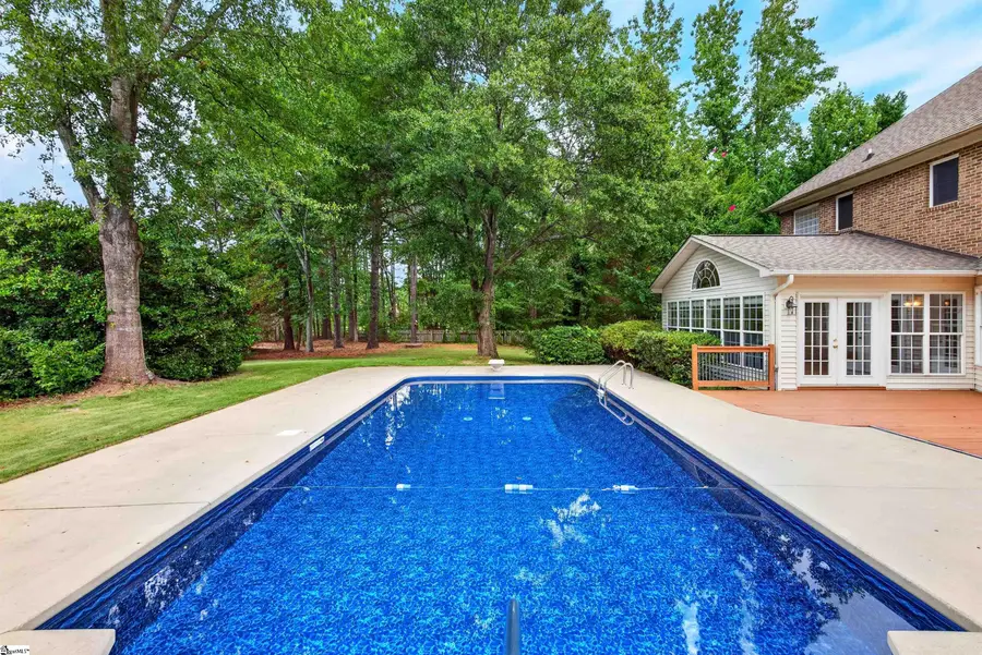 431 Willowbrook Drive, Spartanburg, SC 29307 - #2