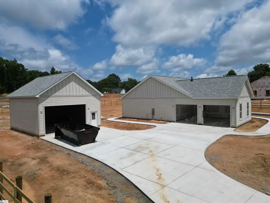 32 Quail Road, Gray Court, SC 29645 - #3