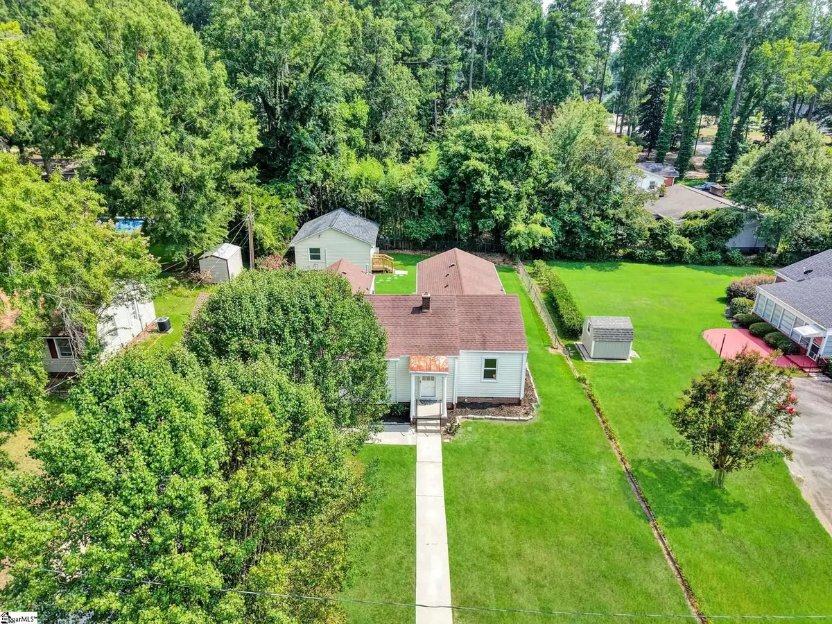 207 Elm Street, Clinton, SC 29325 - #1