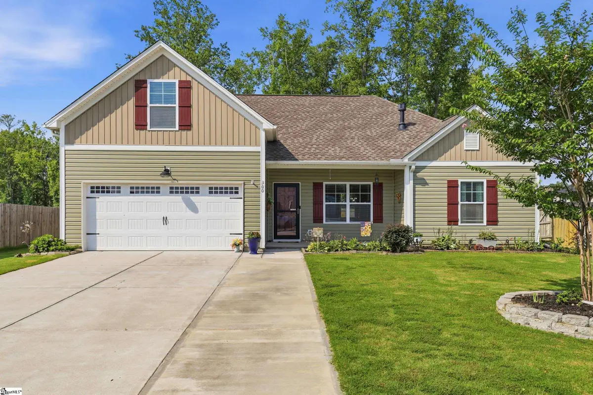 300 Icebow Road, Fountain Inn, SC 29644 - #1