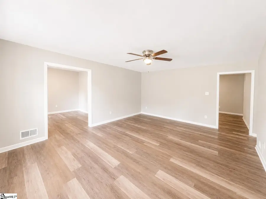 141 Russell Street, Spartanburg, SC 29307 - #3
