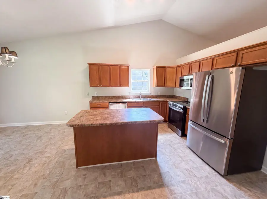 102 Hayworth Avenue, Clinton, SC 29325 - #2