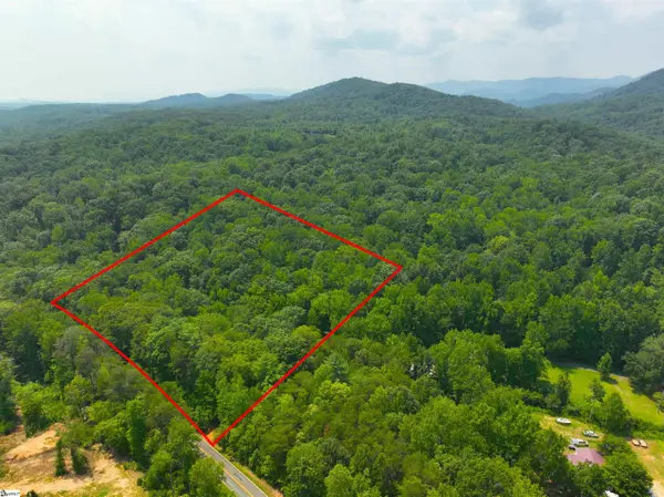 141 Old Sc 11, Travelers Rest, SC 29690