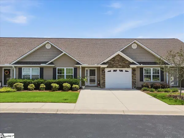 110 Shalom Drive, Simpsonville, SC 29681