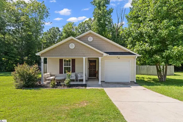 214 Old Timber Road, Woodruff, SC 29388