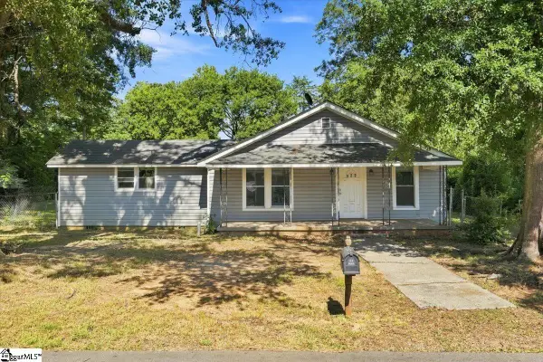 322 W Wilburn Avenue, Greenville, SC 29611