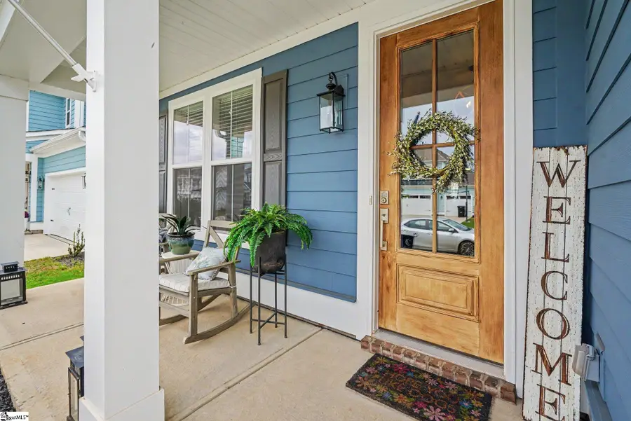 415 Lewes Avenue, Simpsonville, SC 29681 - #2
