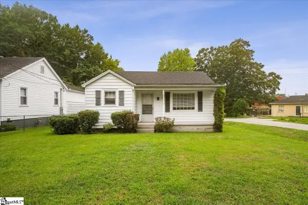 209 W Wilburn Avenue, Greenville, SC 29611
