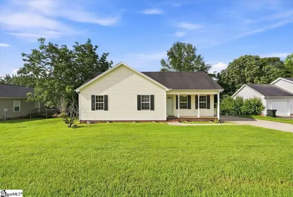 1207 Gap Creek Road, Lyman, SC 29365-9315