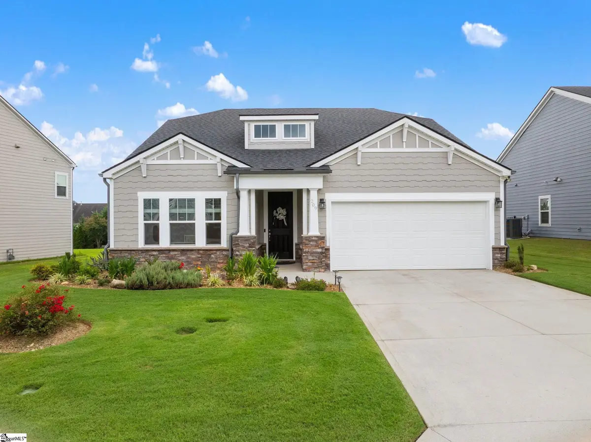 209 Blue Danube Drive, Simpsonville, SC 29681 - #1