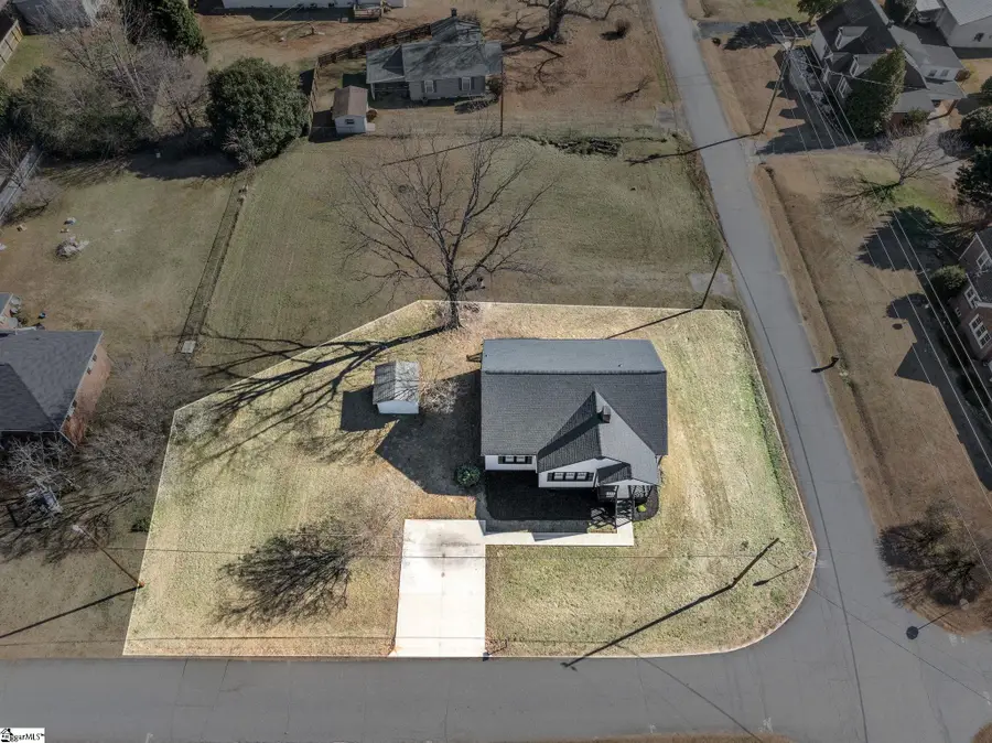 129 Spring Street, Reidville, SC 29375 - #3
