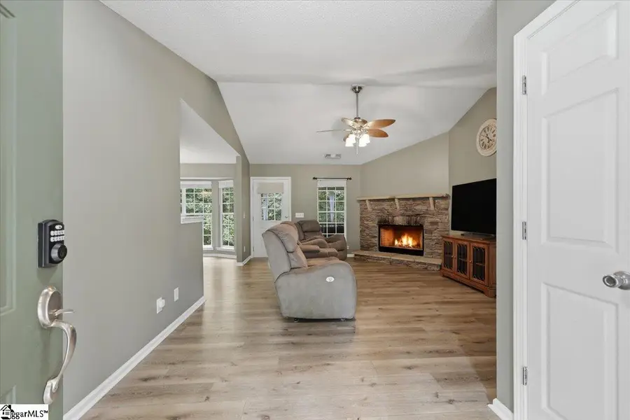 340 Camperdown Court, Easley, SC 29642 - #3