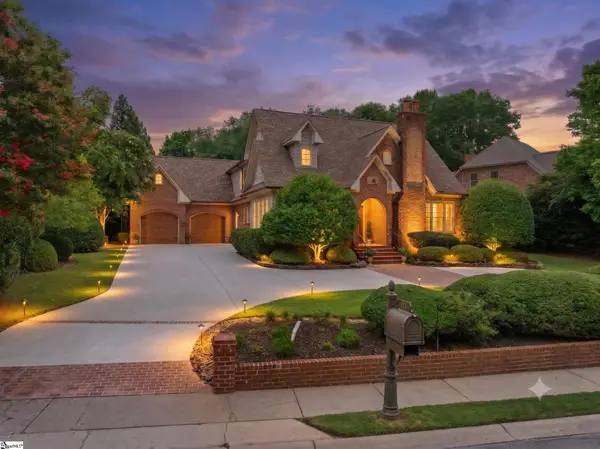 10 Knights Bridge Drive, Simpsonville, SC 29681