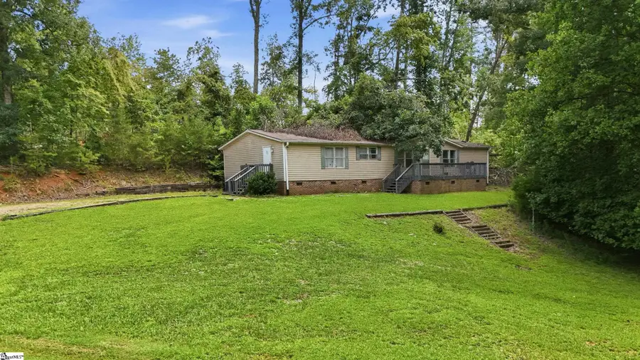 15 Fowlerville Road, Greenville, SC 29617 - #2