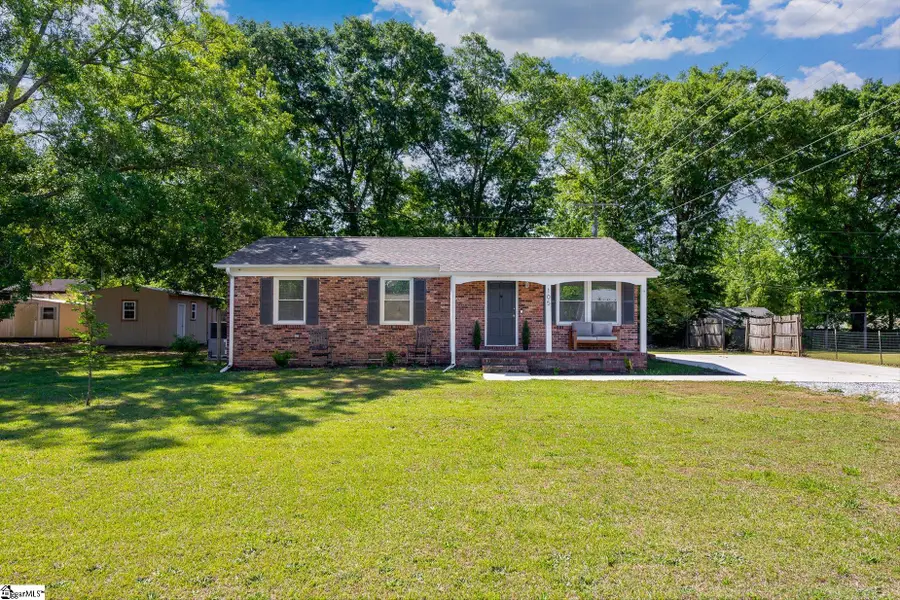 105 G Street, Williamston, SC 29697 - #3