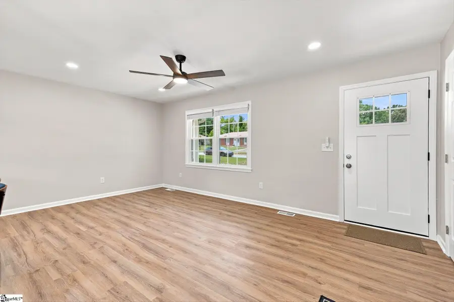420 Cloverdale Lane, Simpsonville, SC 29681 - #3
