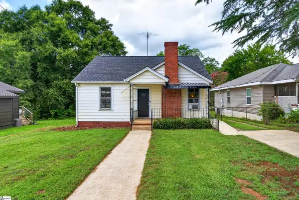 215 Crestone Drive, Greenville, SC 29611