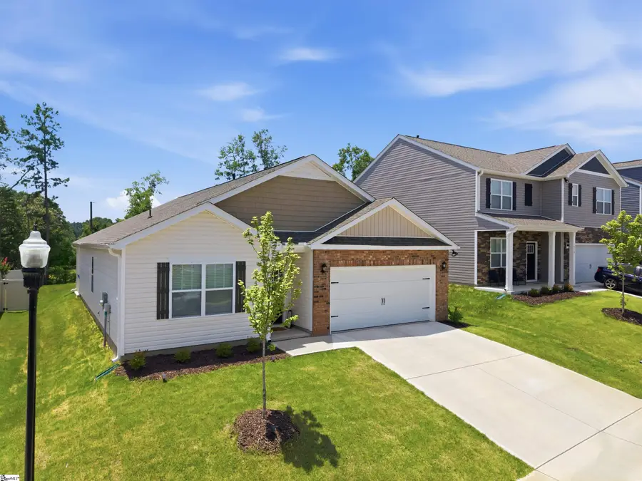 613 Bayridge Road, Simpsonville, SC 29680 - #2