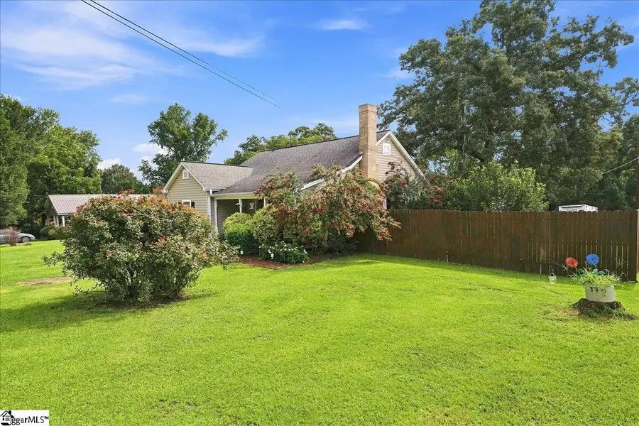 302 Caldwell Street, Campobello, SC 29322 - #2