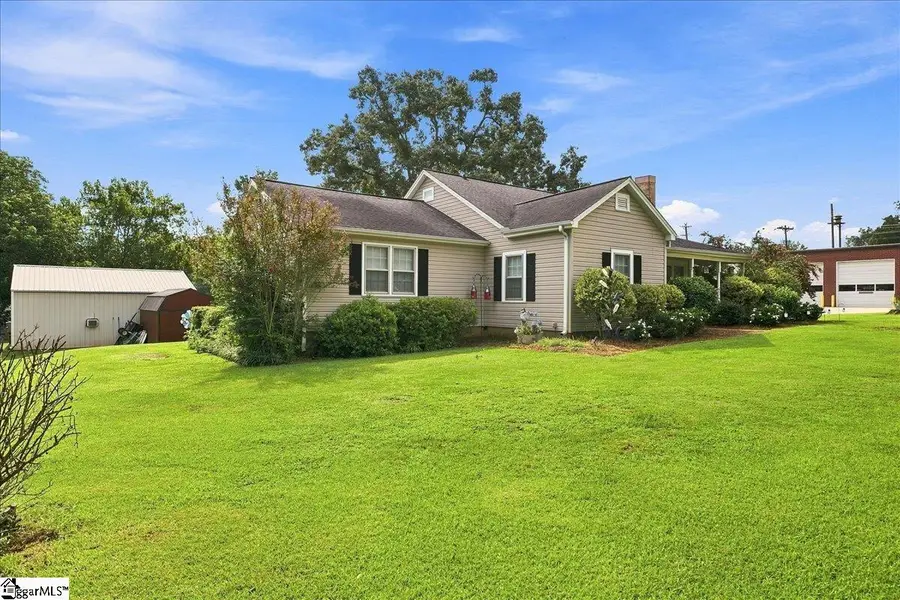 302 Caldwell Street, Campobello, SC 29322 - #3