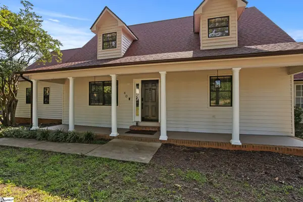 40 Ridings Road, Campobello, SC 29322