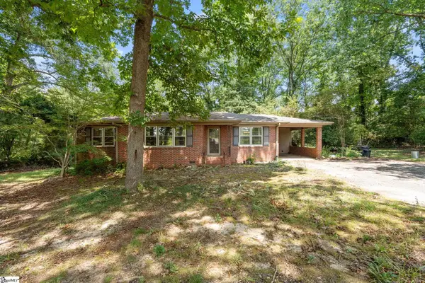1290 Groce Meadow Road, Taylors, SC 29687