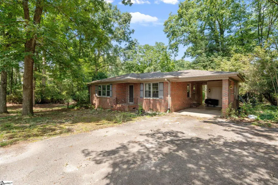 1290 Groce Meadow Road, Taylors, SC 29687 - #2