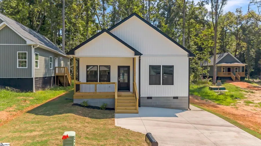 123 Wolf King Way, Woodruff, SC 29388 - #3