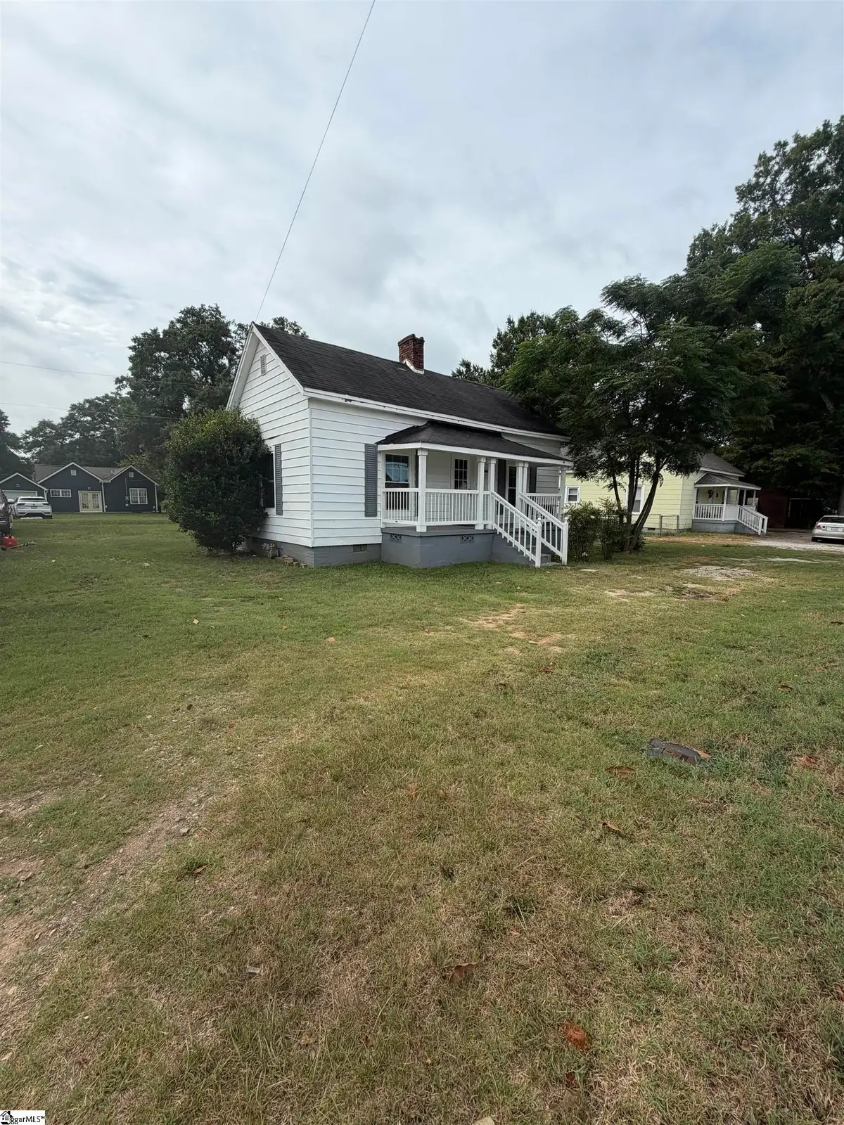 500 Lucas Avenue, Laurens, SC 29360 - #1