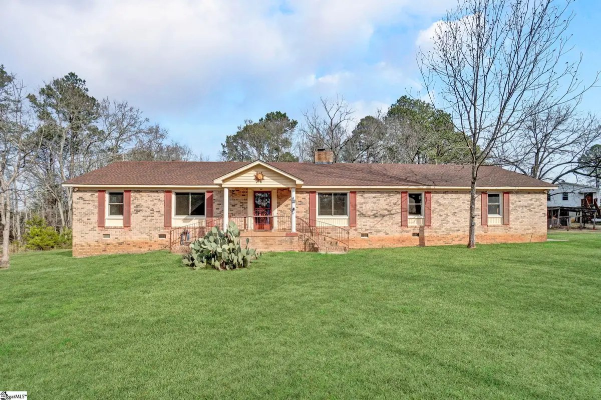 503 Edgewater Road, Woodruff, SC 29388 - #1
