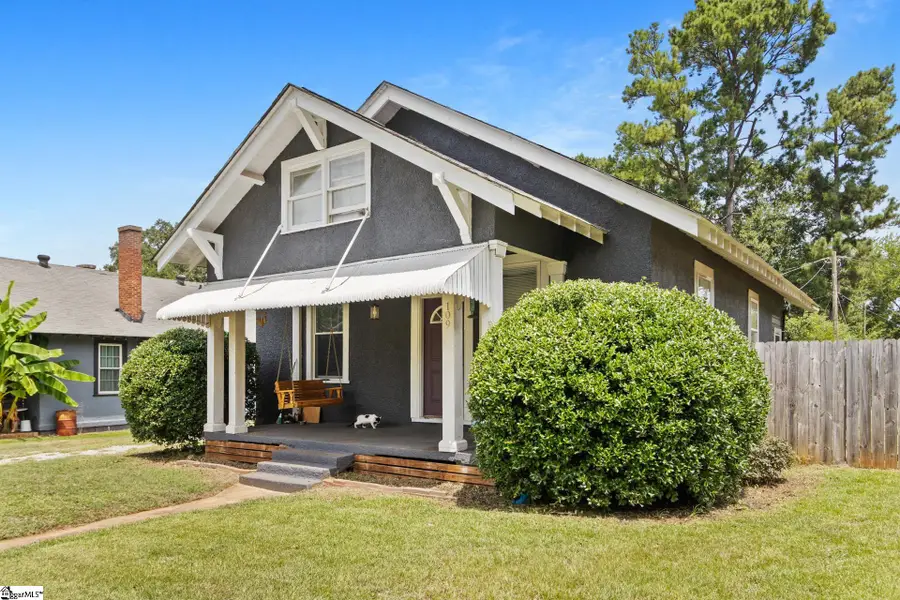 109 Jackson Street, Laurens, SC 29360 - #3