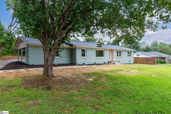 128 Galaxie Place, Spartanburg, SC 29307