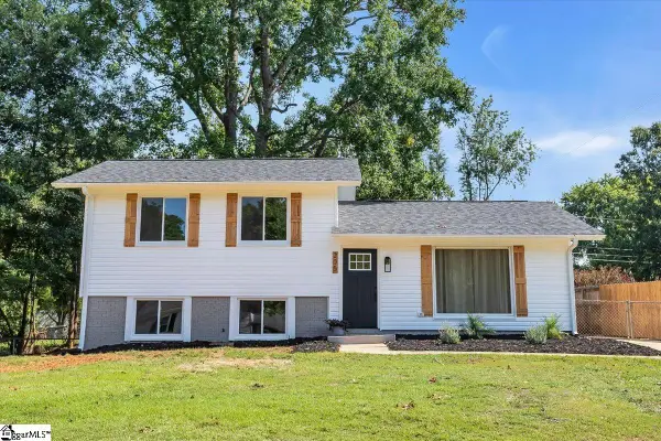 205 Brookmere Road, Simpsonville, SC 29681