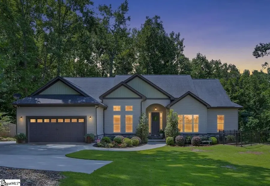 221 Foxhound Road, Simpsonville, SC 29680 - #2